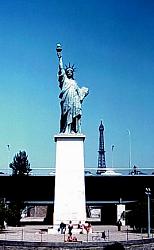 Statue of Liberty, Paris