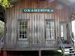 Okahumpka train station