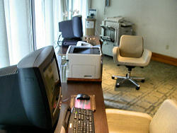 Fully equipped business center 