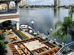 Outdoor dining on the water