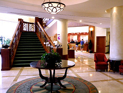 Relaxing atmosphere right from the lobby