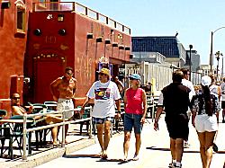 Walk on the boardwalk, Pacific Beach