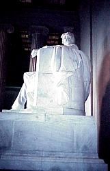 Lincoln statue