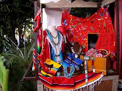 cloths at Bazaar del Mundo